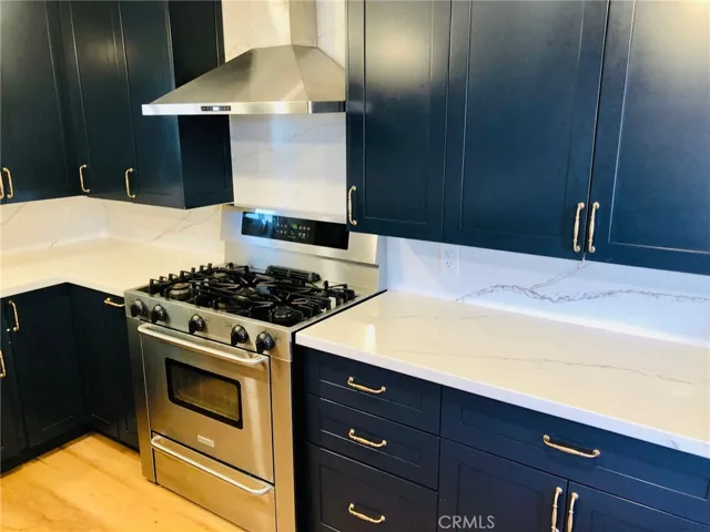 9887 Bella Vista Street, Apple Valley, California 92308