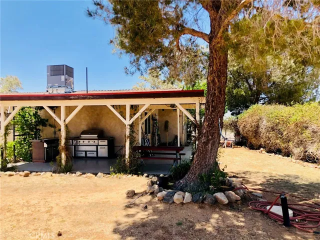 9887 Bella Vista Street, Apple Valley, California 92308