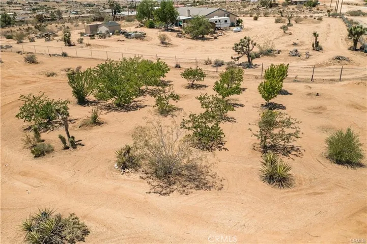 9887 Bella Vista Street, Apple Valley, California 92308