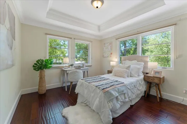 891 Marshall Drive, Palo Alto, California 94303