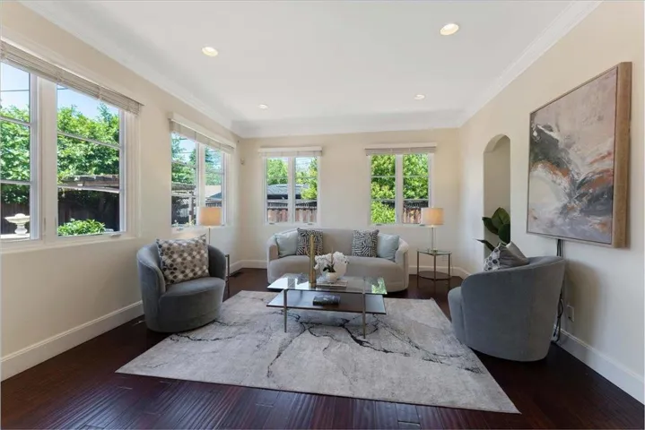 891 Marshall Drive, Palo Alto, California 94303