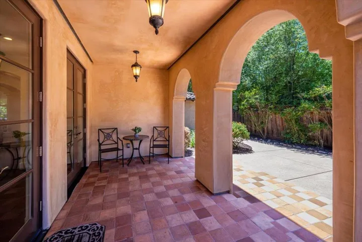 891 Marshall Drive, Palo Alto, California 94303