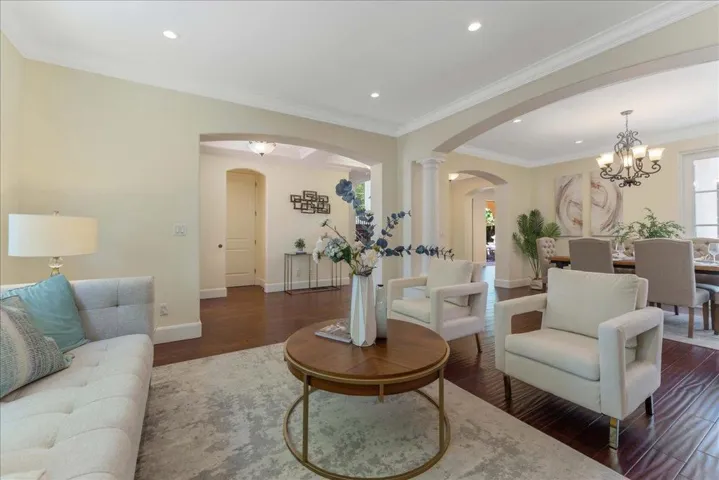 891 Marshall Drive, Palo Alto, California 94303
