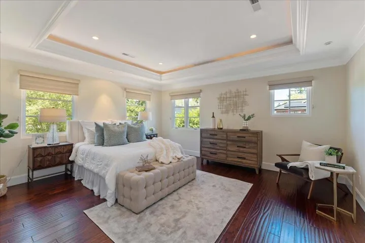 891 Marshall Drive, Palo Alto, California 94303