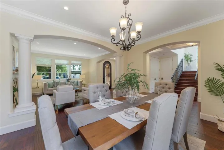 891 Marshall Drive, Palo Alto, California 94303