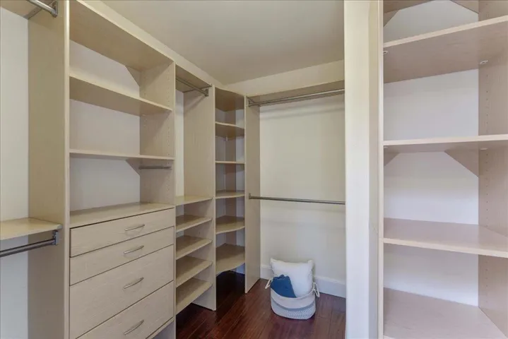 891 Marshall Drive, Palo Alto, California 94303