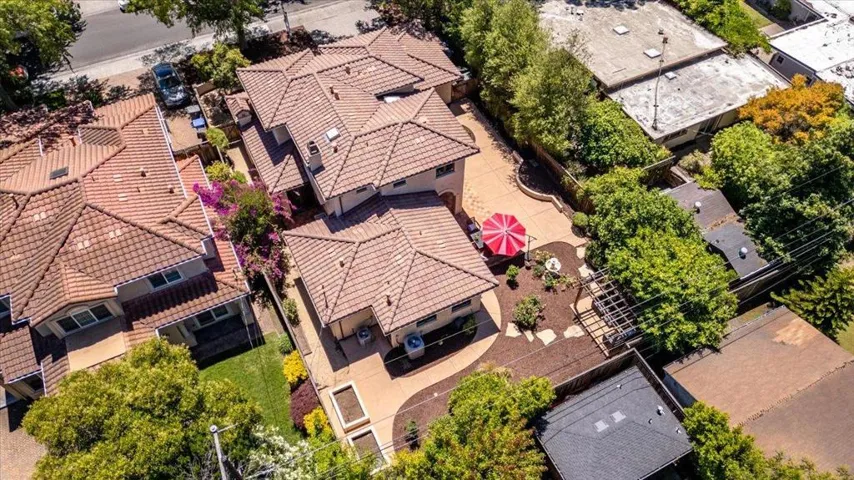 891 Marshall Drive, Palo Alto, California 94303