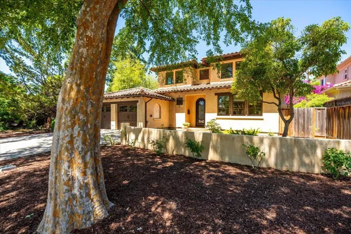 891 Marshall Drive, Palo Alto, California 94303