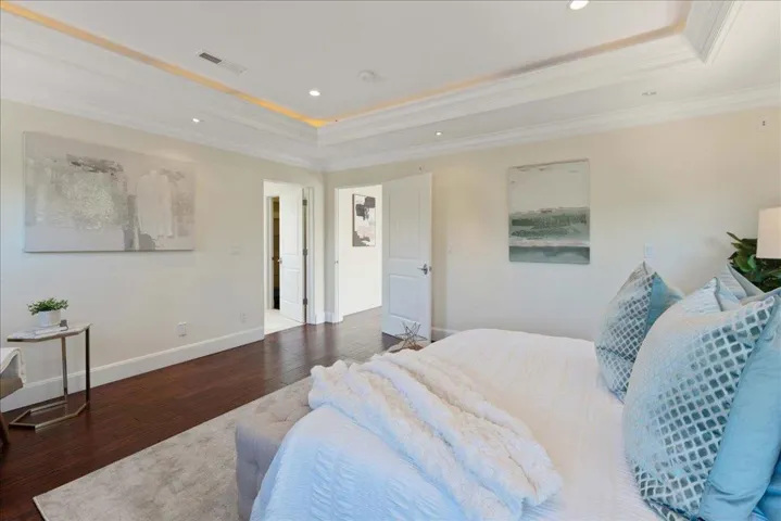 891 Marshall Drive, Palo Alto, California 94303