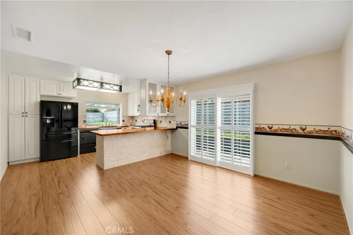 dining kitchen view