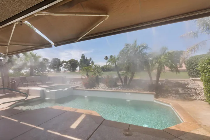 75723 Heritage - Pool with Misters