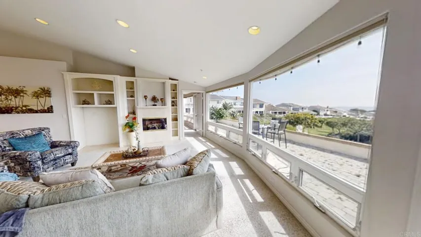 33721 Halyard Drive, Dana Point, California 92629