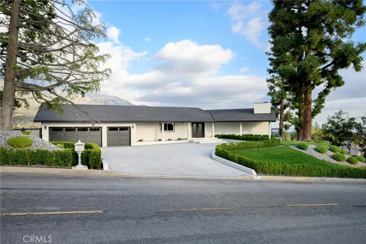 481 Starlight Crest Drive, La Canada Flintridge, California 91011
