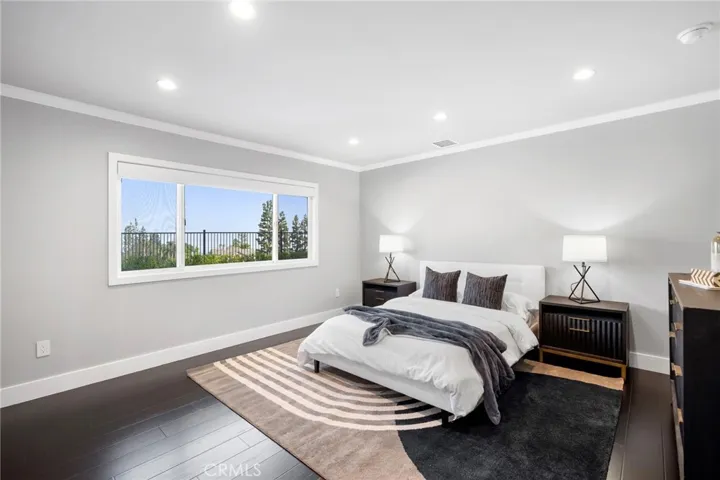 481 Starlight Crest Drive, La Canada Flintridge, California 91011