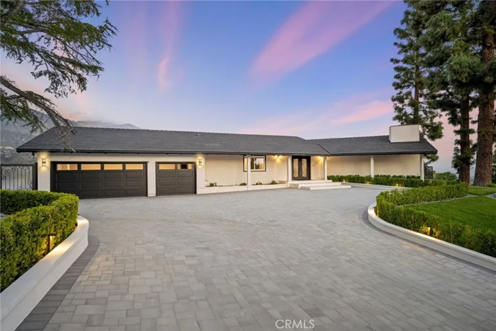 481 Starlight Crest Drive, La Canada Flintridge, California 91011