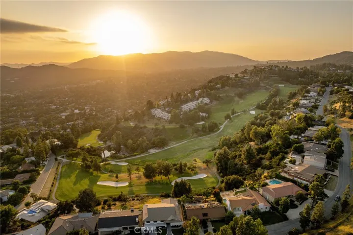 481 Starlight Crest Drive, La Canada Flintridge, California 91011