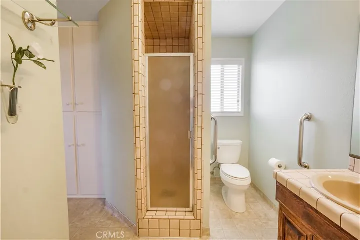 Upstairs bathroom