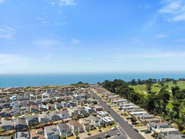 95 Fairmont Drive, Daly City, California 94015