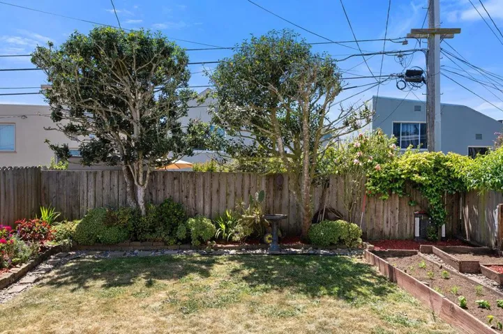 95 Fairmont Drive, Daly City, California 94015