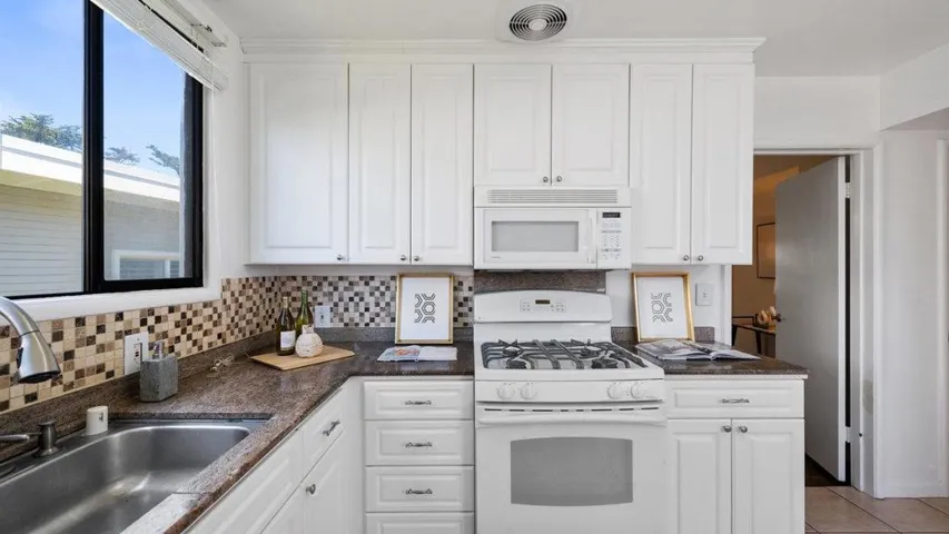 95 Fairmont Drive, Daly City, California 94015