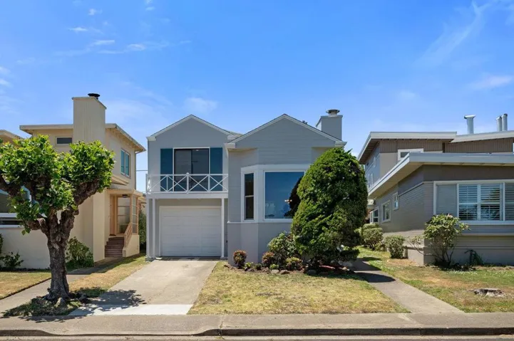 95 Fairmont Drive, Daly City, California 94015