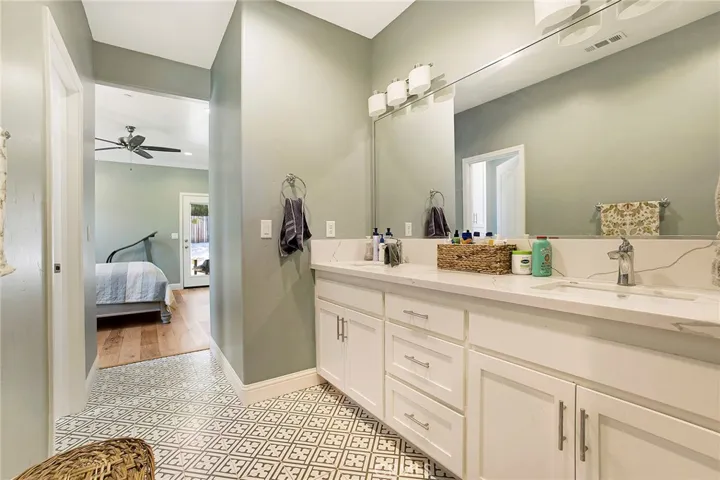 1475 Carl Court, Red Bluff, California 96080