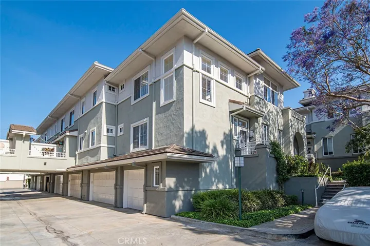 18061 Joyful Lane 205, Huntington Beach, California 92648