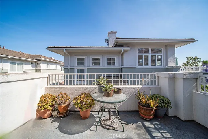 18061 Joyful Lane 205, Huntington Beach, California 92648