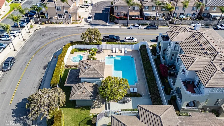 18061 Joyful Lane 205, Huntington Beach, California 92648