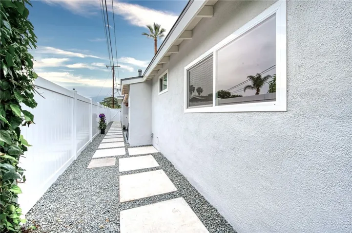 1401 S Primrose Avenue, Monrovia, California 91016