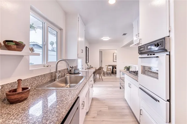 1401 S Primrose Avenue, Monrovia, California 91016