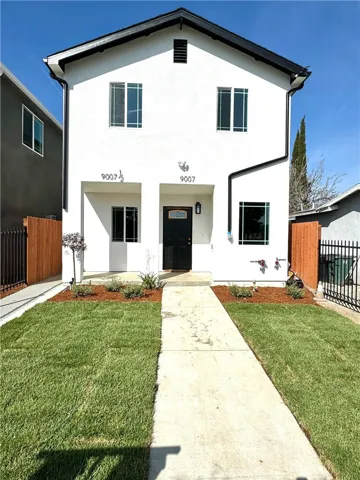 9007 Beach Street, Los Angeles, California 90002