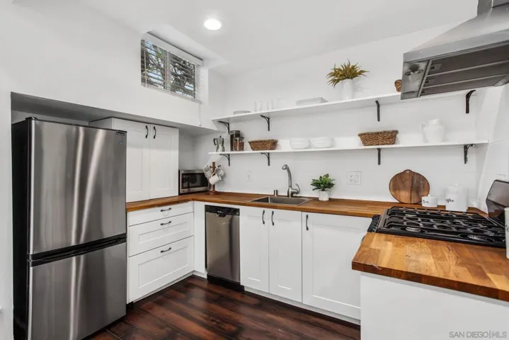 3786 Pioneer Pl, San Diego, California 92103