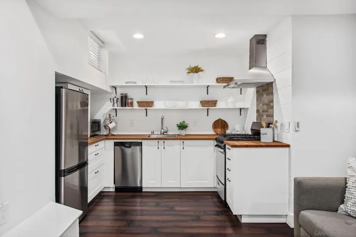 3786 Pioneer Pl, San Diego, California 92103