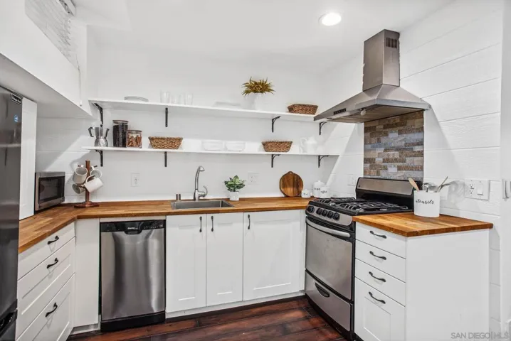 3786 Pioneer Pl, San Diego, California 92103
