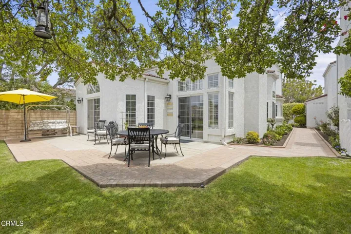 63-web-or-mls-UpmarketMedia_2205Bermuda-