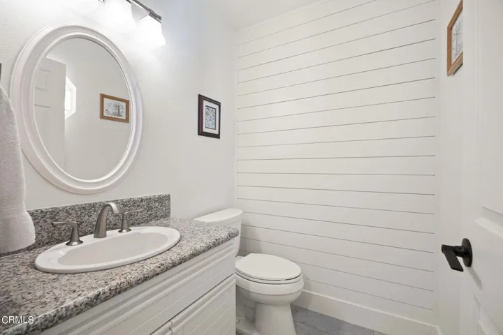 53-web-or-mls-UpmarketMedia_2205Bermuda-
