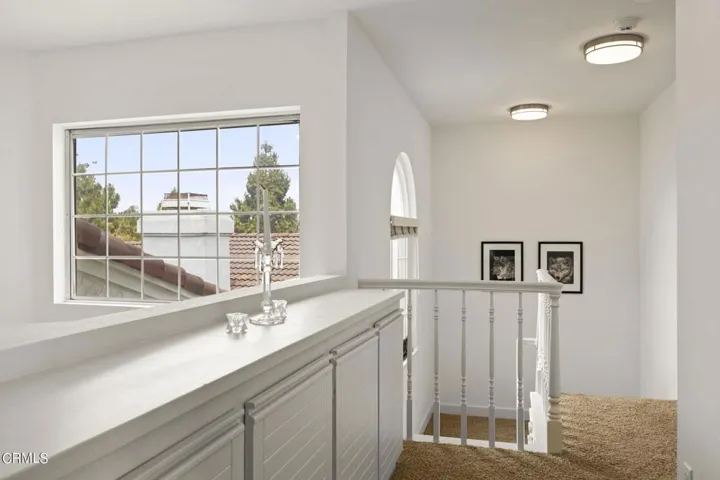 39-web-or-mls-UpmarketMedia_2205Bermuda-