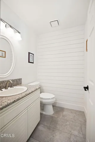 54-web-or-mls-UpmarketMedia_2205Bermuda-