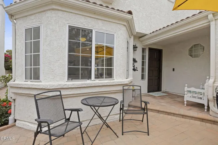 9-web-or-mls-UpmarketMedia_2205Bermuda-2