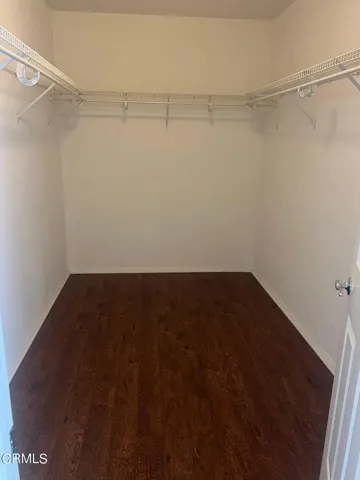 walkin closet