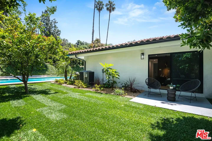 4301 Bergamo Drive, Encino, California 91436