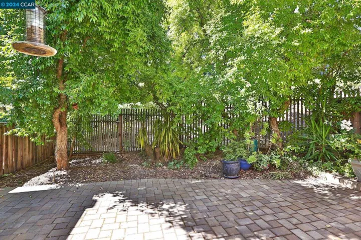 1525 Siskiyou Dr, Walnut Creek, California 94598