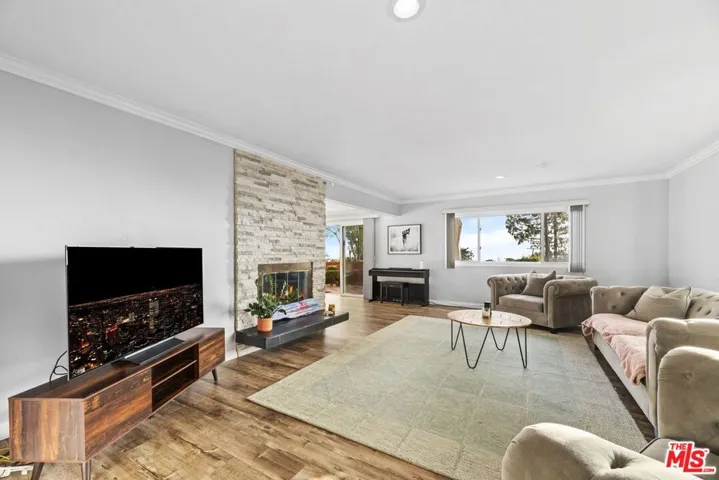 28202 Ambergate Drive, Rancho Palos Verdes, California 90275