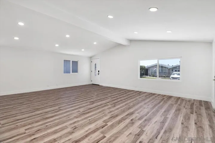 1716 Toyon Gln, Escondido, California 92026