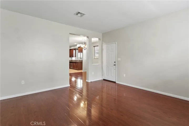 425 Merced Court, Corona, California 92878