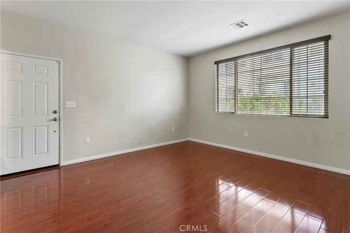 425 Merced Court, Corona, California 92878