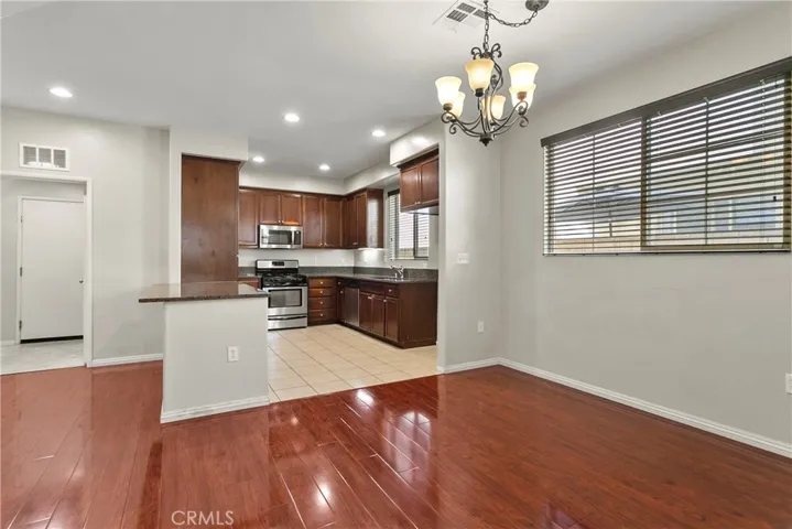 425 Merced Court, Corona, California 92878