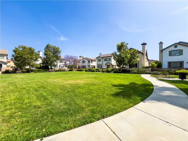 425 Merced Court, Corona, California 92878