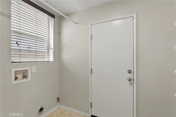425 Merced Court, Corona, California 92878